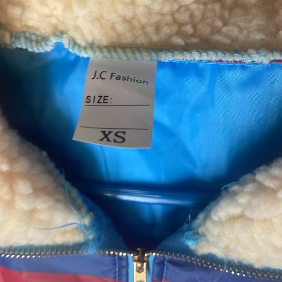 **Vintage** Puffer Coat - Picture 3 of 6